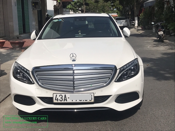 Xe Mercedes-Benz C200 cho thuê tại Đà Nẵng Hội An